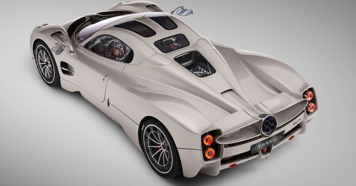 Pagani’s Utopia Says No To Electrification, Yes To Screaming V12