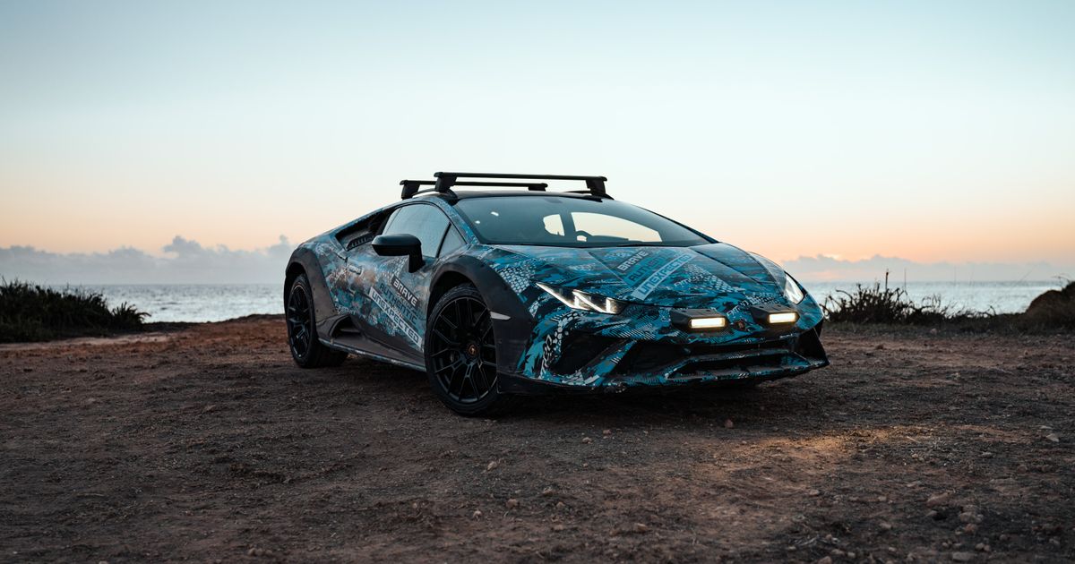 Watch The Lamborghini Huracán Sterrato Off-Road Supercar Frolic In The Sand