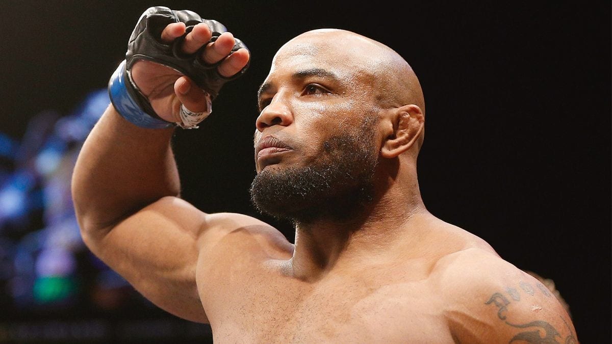 Yoel Romero knocks out Melvin Manhoef at Bellator Dublin